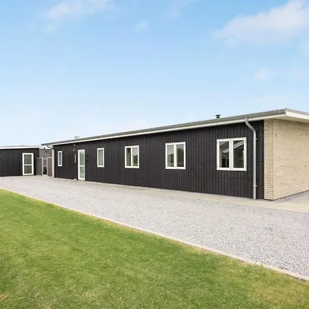 Tammo - 1km From The Sea By Interhome